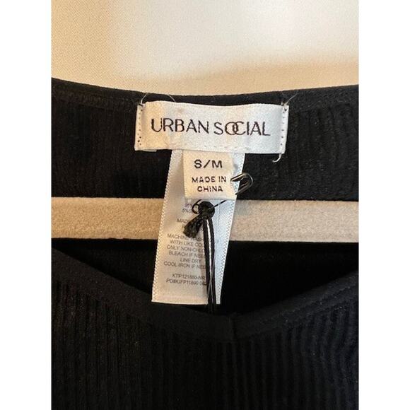 Urban Social Off The Shoulder Long Sleeve Top Black Size Small Boho - Picture 4 of 6